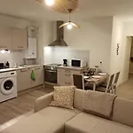 Le Portet Avec Parking Privé