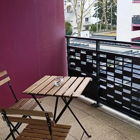 Le Portet Avec Parking Prive