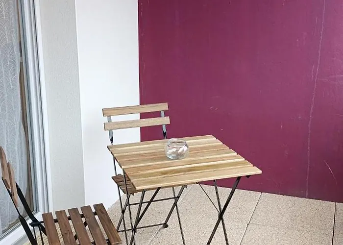 Lägenhet Le Portet Avec Parking Prive Angers